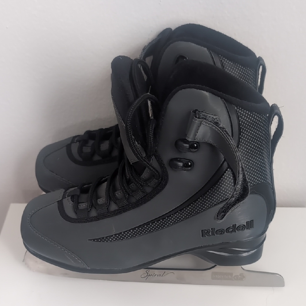 Riedel Gray and Black Men's Ice Skates